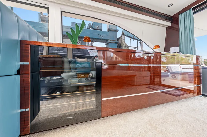 Tribu Yacht Photos Pics 