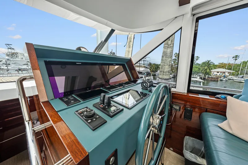 Tribu Yacht Photos Pics 