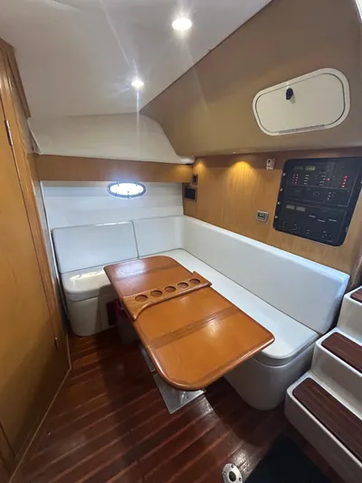 Reel Estate Yacht Photos Pics 