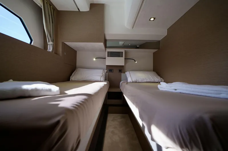  Yacht Photos Pics Jeanneau Prestige 460 - Yacht occasion M&eacute;diterran&eacute;e&nbsp;