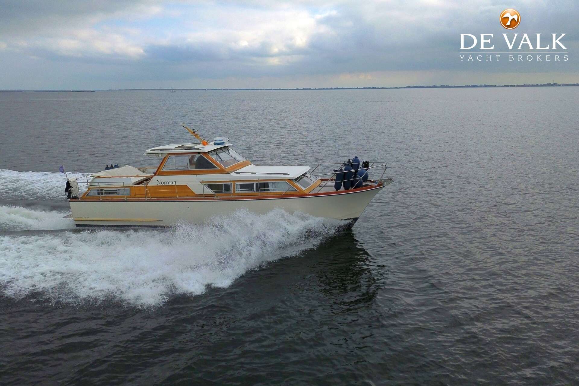 1983 Storebro Royal Cruiser 34