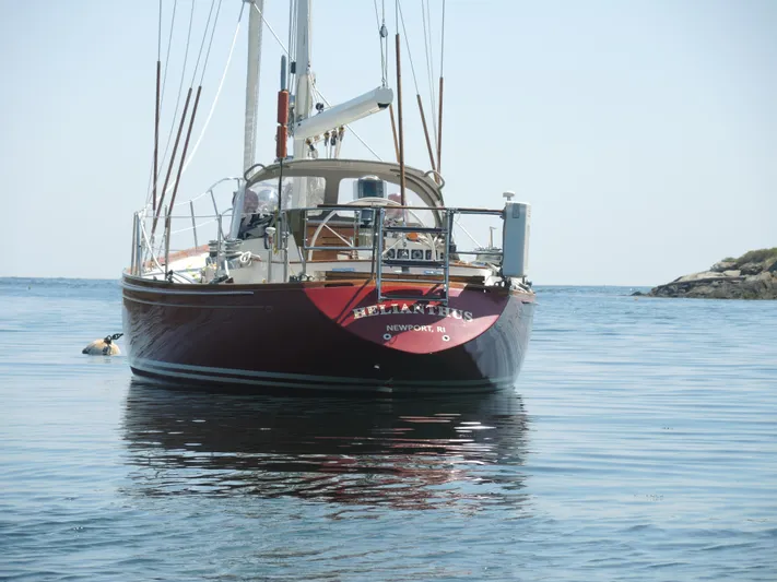 Helianthus Yacht Photos Pics 