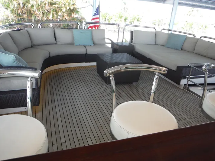 Encore Yacht Photos Pics 