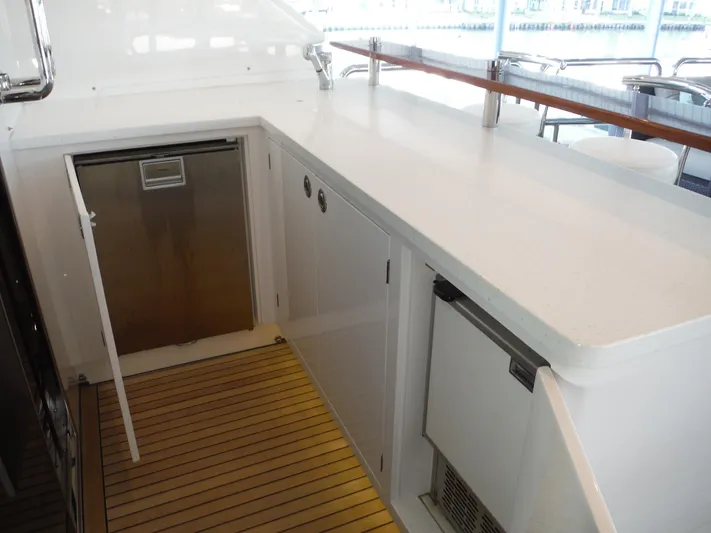 Encore Yacht Photos Pics 