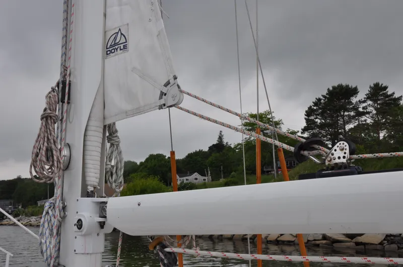 Helianthus Yacht Photos Pics 1985 Hinckley SW 42 sailboat mast and rigging detail with Doyle sail.