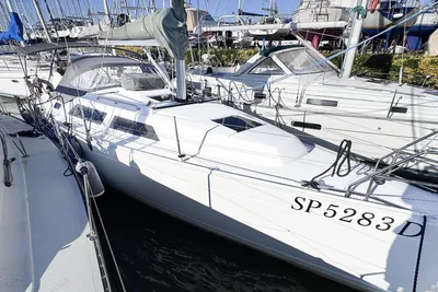 2014 Hanse 325