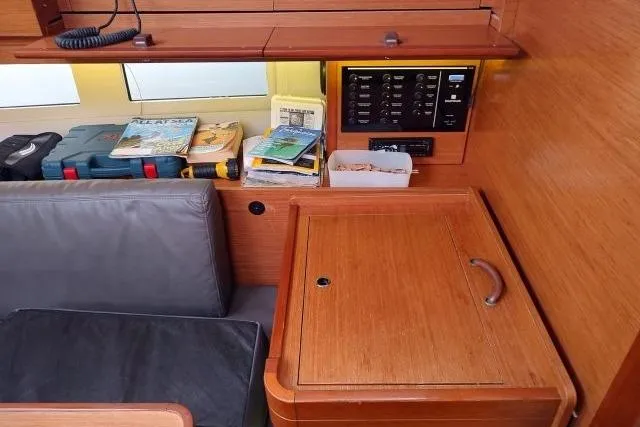 Cassiopeia Yacht Photos Pics Dufour 390