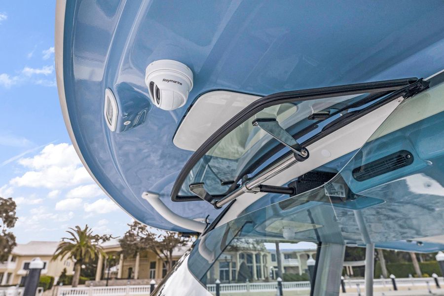 2022 Boston Whaler 380 Outrage