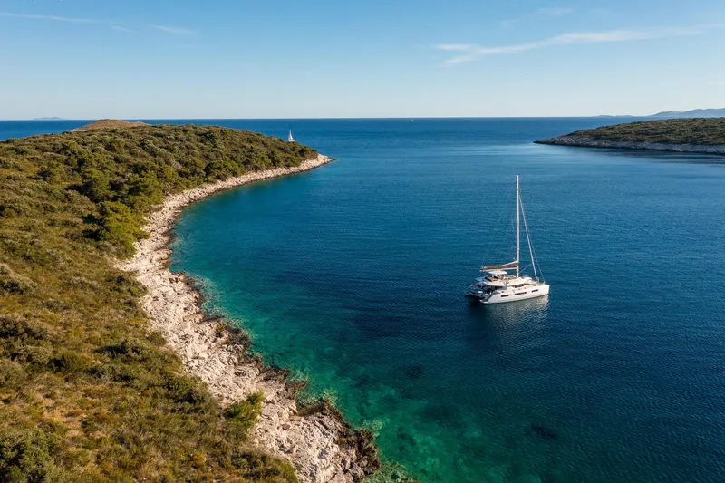 Catwalk Yacht Photos Pics 