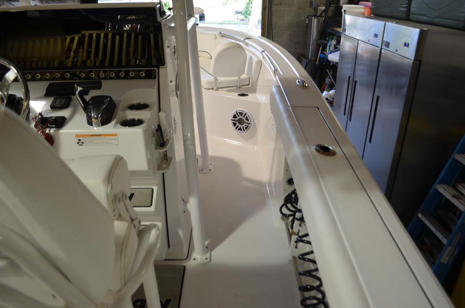 2022 Sportsman Open 242 Center Console