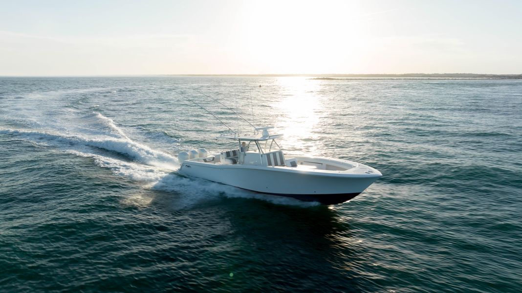 2014 Invincible 42 Open Fisherman