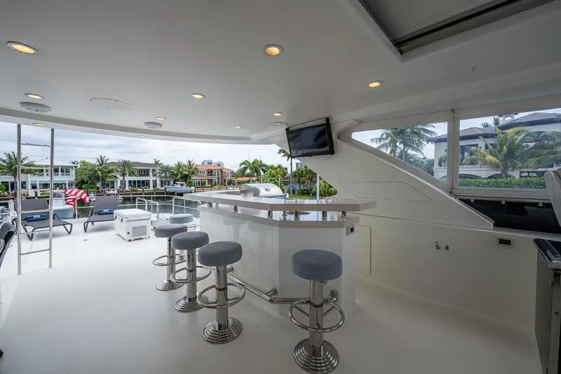 Uncorked Yacht Photos Pics 