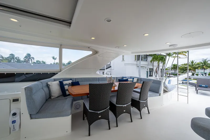 Uncorked Yacht Photos Pics 