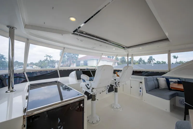 Uncorked Yacht Photos Pics 