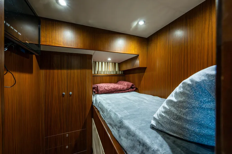 Uncorked Yacht Photos Pics 