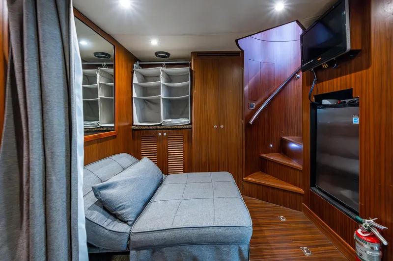 Uncorked Yacht Photos Pics 