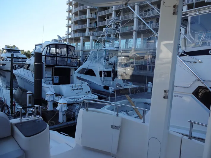 Lit Up Yacht Photos Pics 