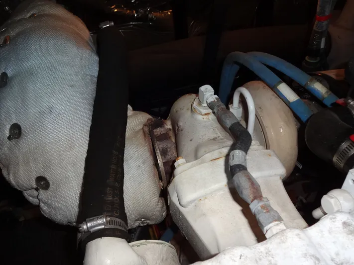 Lit Up Yacht Photos Pics 