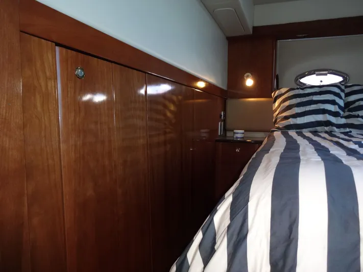 Lit Up Yacht Photos Pics 