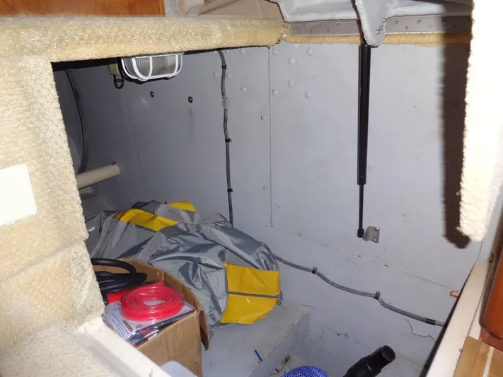 Lit Up Yacht Photos Pics 