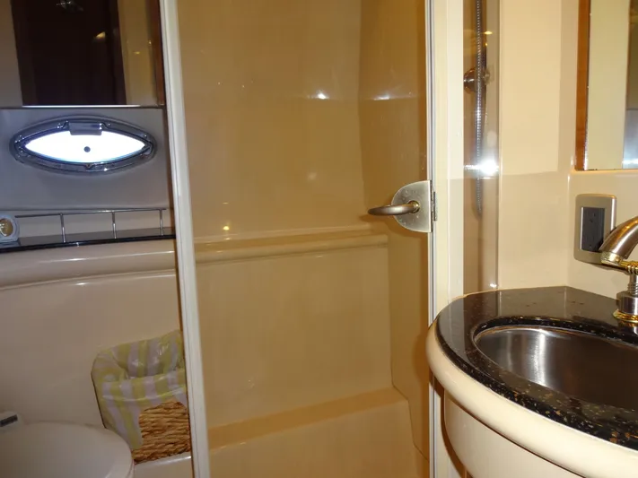 Lit Up Yacht Photos Pics 