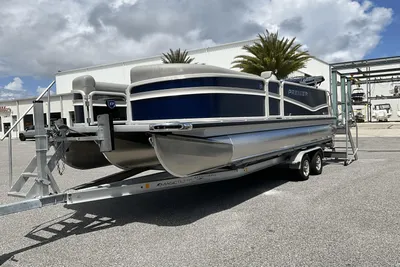 Premier 230 Solaris