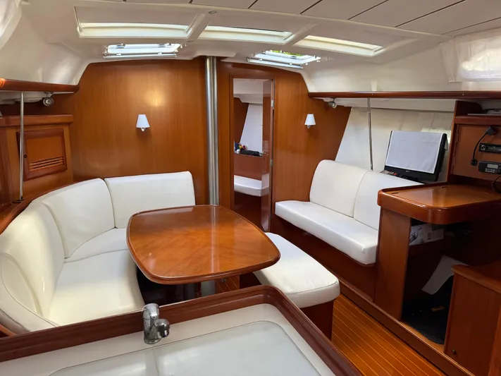 Wind Dancer Yacht Photos Pics 