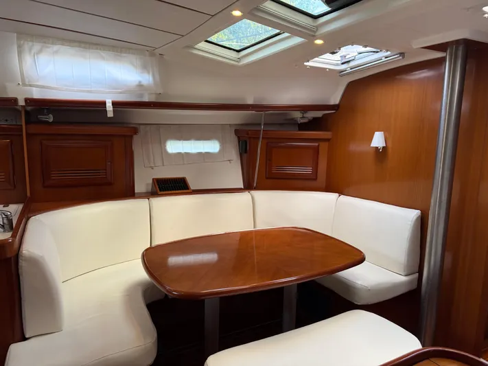 Wind Dancer Yacht Photos Pics 