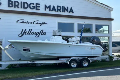 Sea Hunt Ultra 219