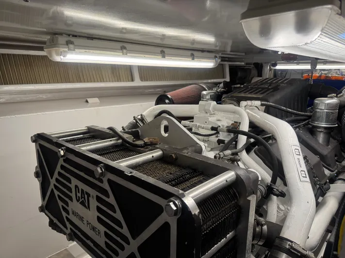 Nauti Toy Yacht Photos Pics 