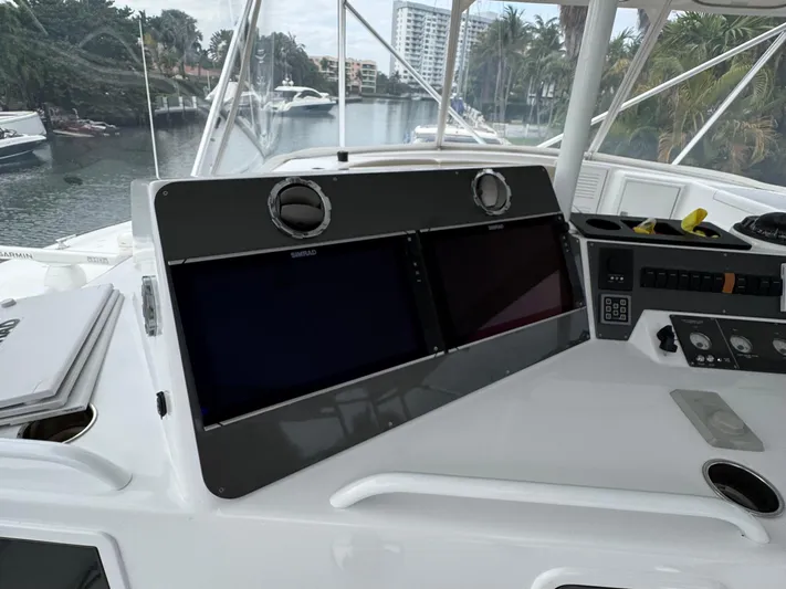 Nauti Toy Yacht Photos Pics 