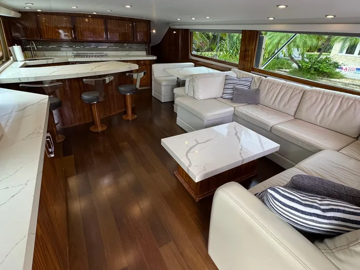 Nauti Toy Yacht Photos Pics 