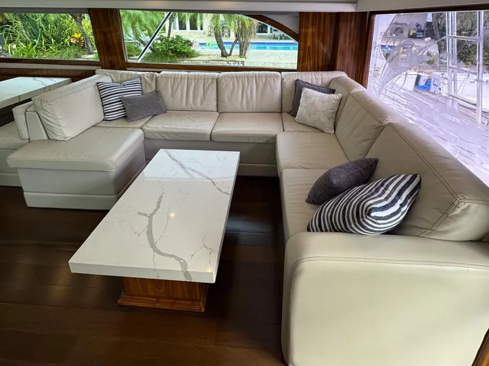 Nauti Toy Yacht Photos Pics 