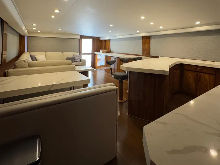 Nauti Toy Yacht Photos Pics 