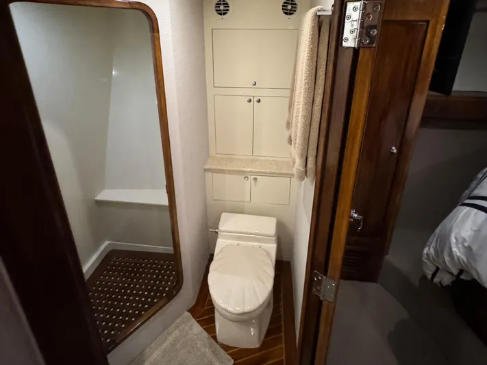 Nauti Toy Yacht Photos Pics 