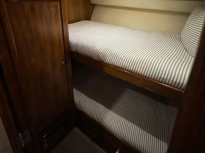 Nauti Toy Yacht Photos Pics 