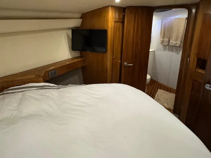 Nauti Toy Yacht Photos Pics 