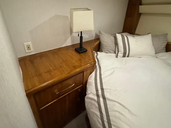 Nauti Toy Yacht Photos Pics 