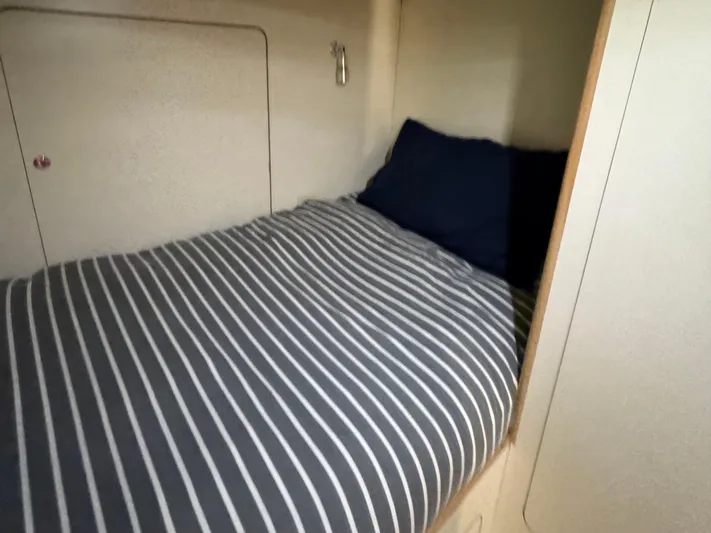 Nauti Toy Yacht Photos Pics 