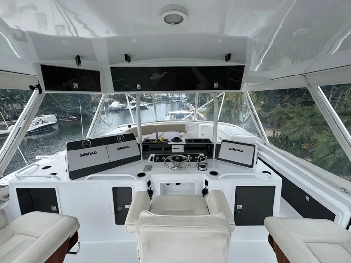 Nauti Toy Yacht Photos Pics 