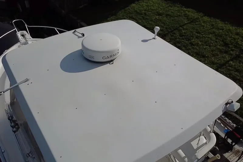  Yacht Photos Pics Rooftop view of 2008 Luhrs 35 Convertible boat with Garmin radar.