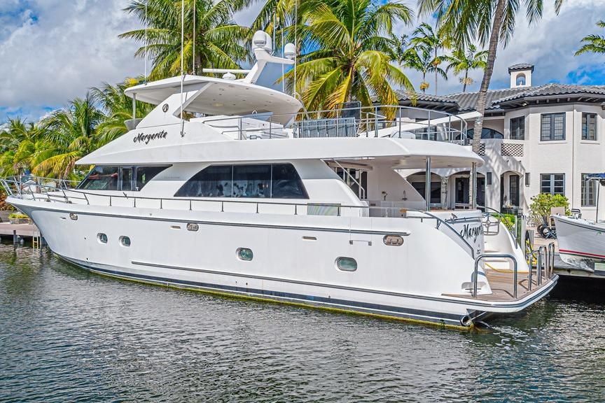 2010 Ocean Alexander 74 