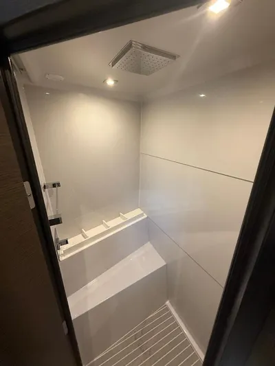 Addi J Yacht Photos Pics 