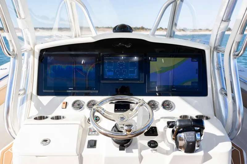  Yacht Photos Pics 2020 Blackwater 41 Tournament boat dashboard with advanced navigation displays and controls.