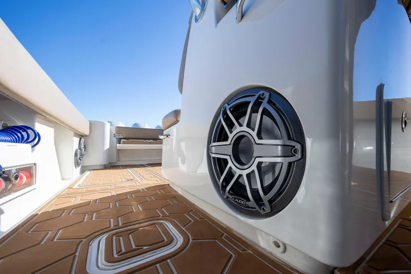  Yacht Photos Pics 2020 Blackwater 41 Tournament boat interior with speaker and teak flooring.