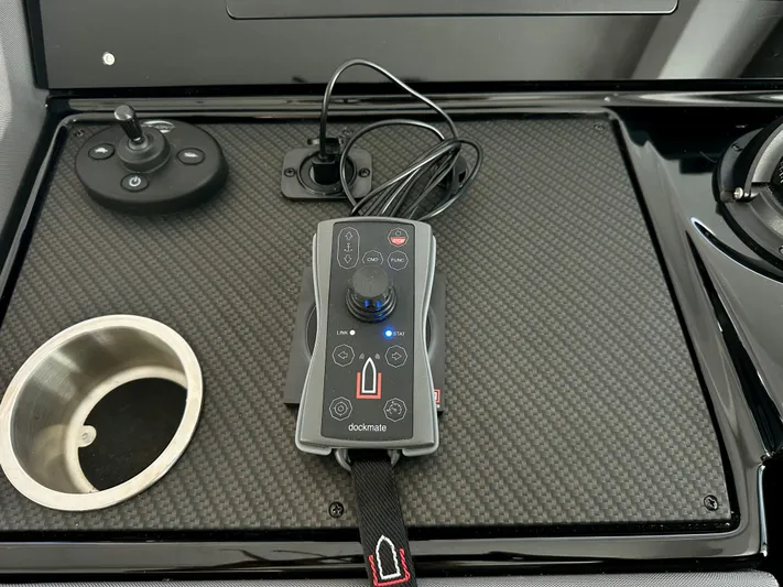 Pristine Life Yacht Photos Pics 