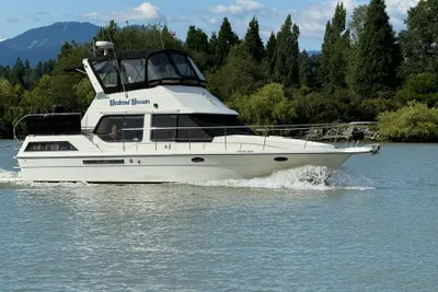 Prowler Sundeck