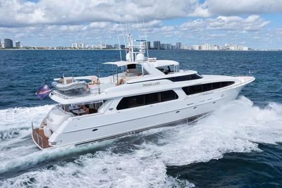 Yacht