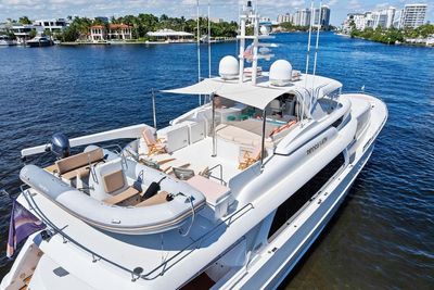 Yacht