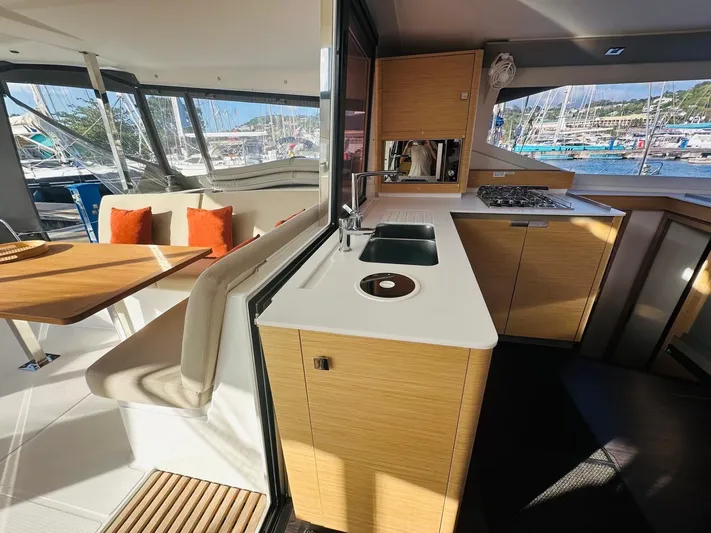 Inyo Yacht Photos Pics 